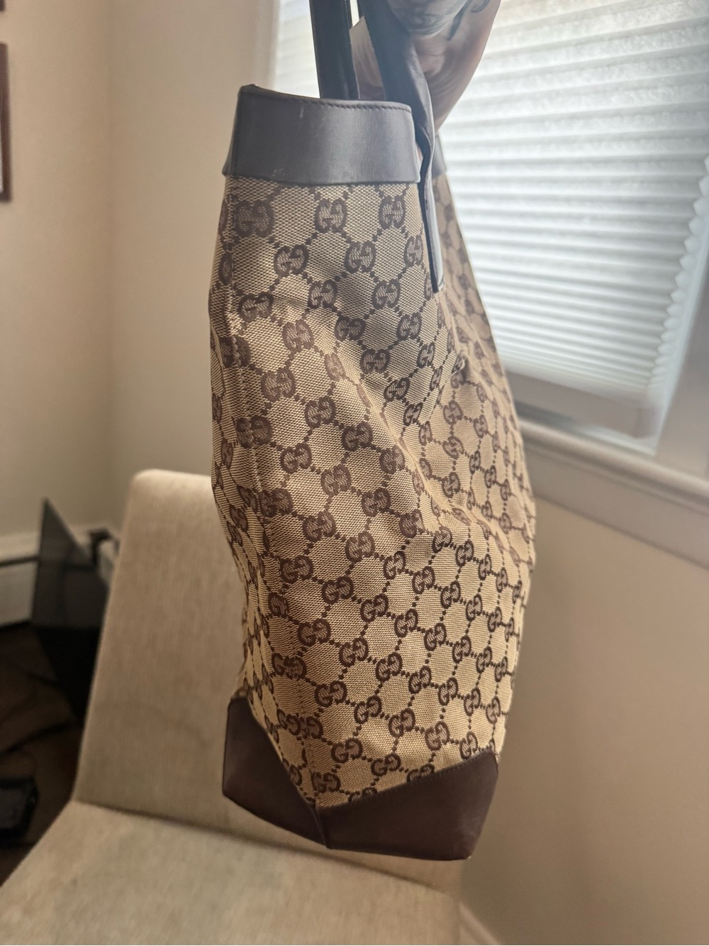 Gucci GG Canvas Tote - Picture 8 of 11